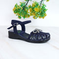 Children shoes article no 429
